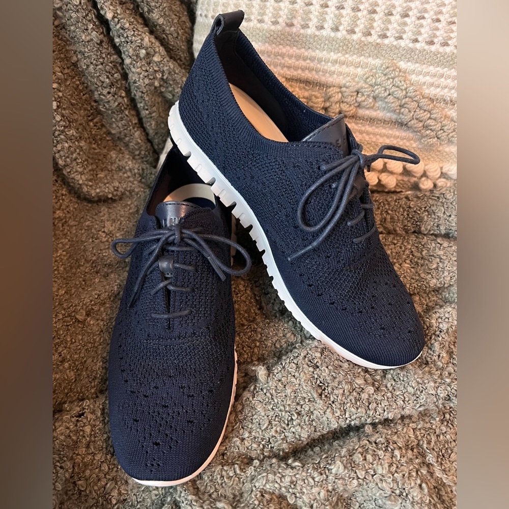 Cole Haan Navy Oxfords, 9.5